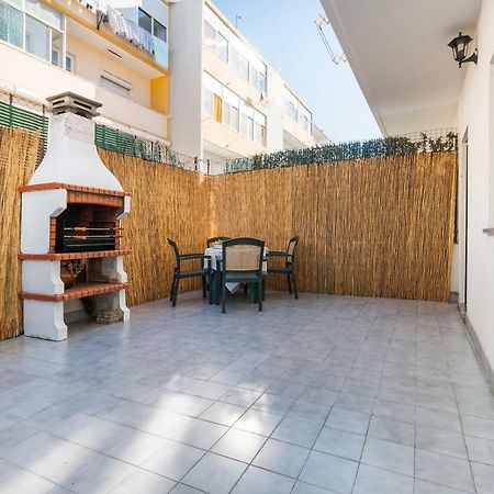 Om Free Caparica Beach House With Barbecue Appartamento Costa da Caparica Esterno foto